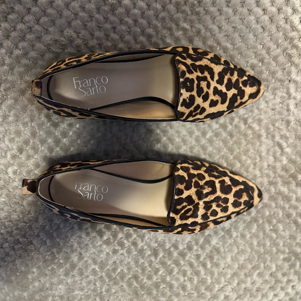 EUC Franco Sarto Brown and Black Flats with Leopard Print